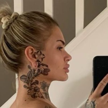 Zuzia Meller pornstar art img