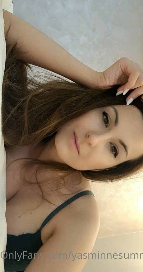 yasminnesummers model porn photos