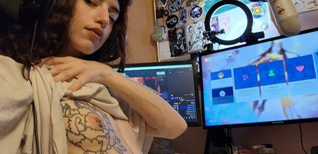 titty fuck onlyfans sex gallery