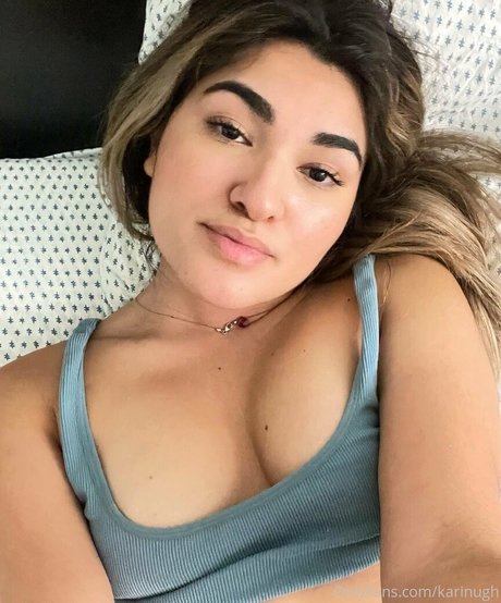 karinugh pretty actress picture