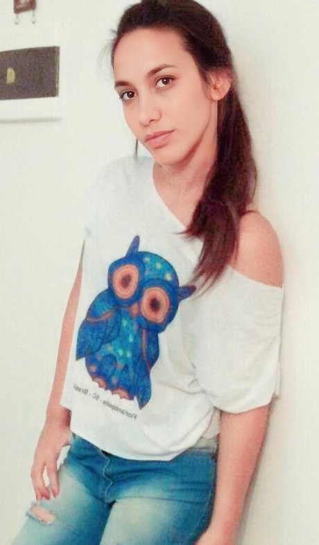 Melani Poisa xxx pornstar pic