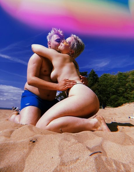 pollyyvla naked pornstar pictures