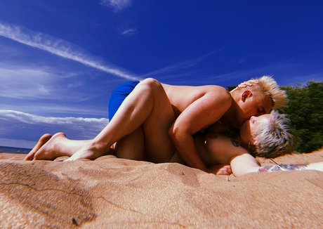 pollyyvla pornstar top pics