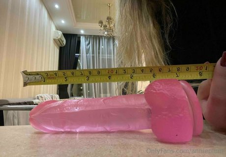 cuteanniexx art star pic