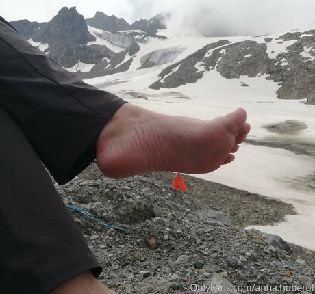 anna huberof adult actress pics