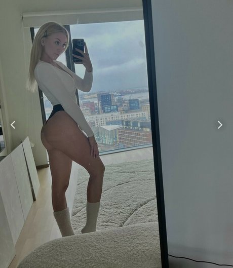 Jennijanina pornstar galleries