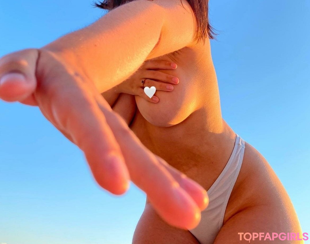 ginger kitty onlyfans top image