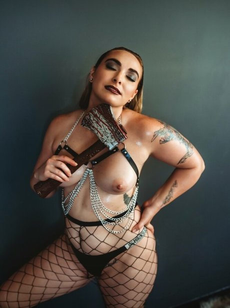 alexandramhunt pretty star pic