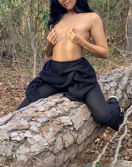 aznbarbiedollx model pornographic archive