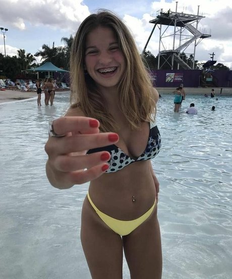 Abbylamaison nudes actress pic