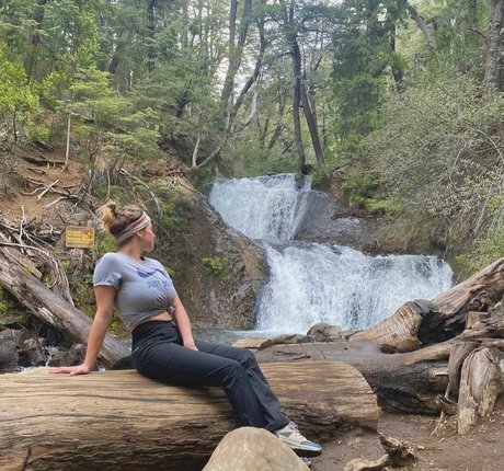 Abbylamaison model sexy photos