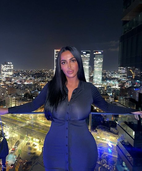 nahrinblack nude pornstar galleries