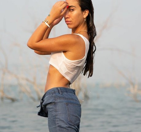 Roni Bahbut xxx star images