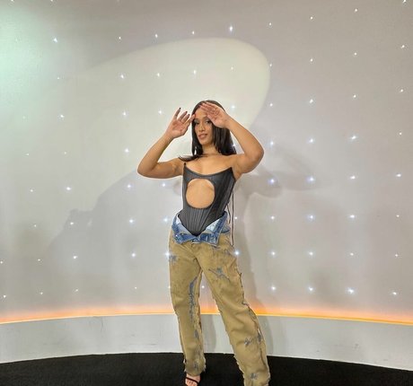 Chanel Terrero erotic star pics