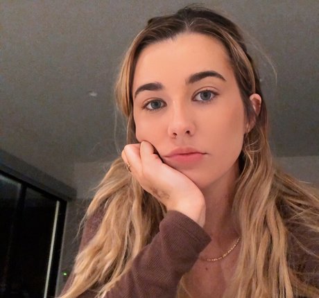 Ellory Smith pornstar naked gallery