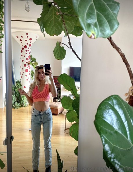 Ellory Smith star sex galleries