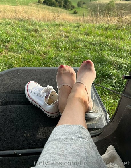 lusciouslovefeet Profile photo