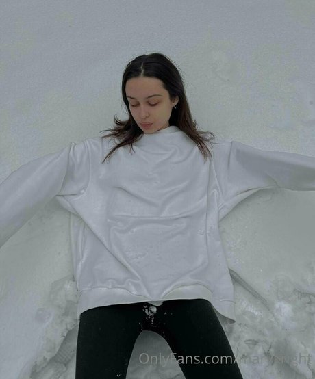 maryloveeeefree model xxx photo