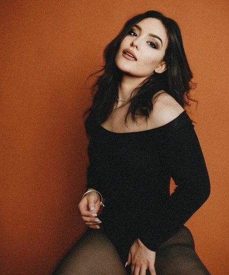 Daniela Flores pornstar free archive