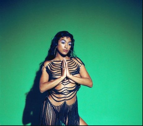 Lee Mariah Armoogam xxx pornstar galleries