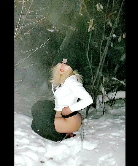 bulge onlyfans art nude image