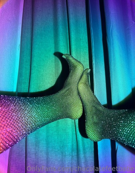 chocolatefeetbabe Quick photo