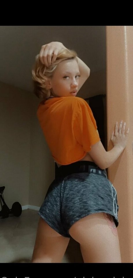 big tits skinny onlyfans erotic pics