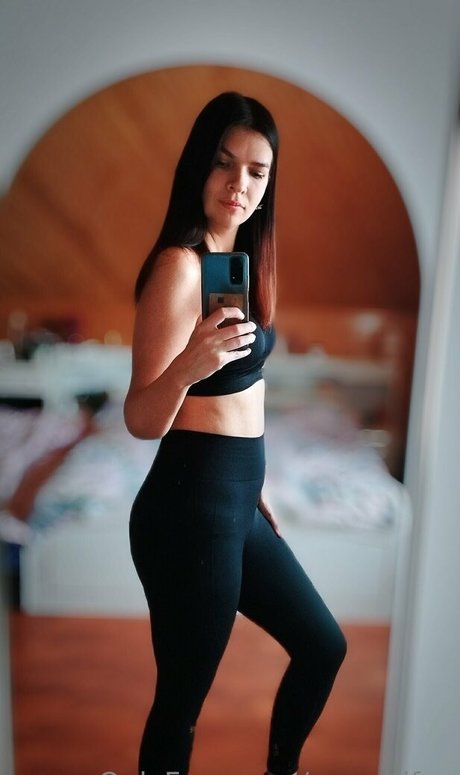 sweetlifev star nude picture