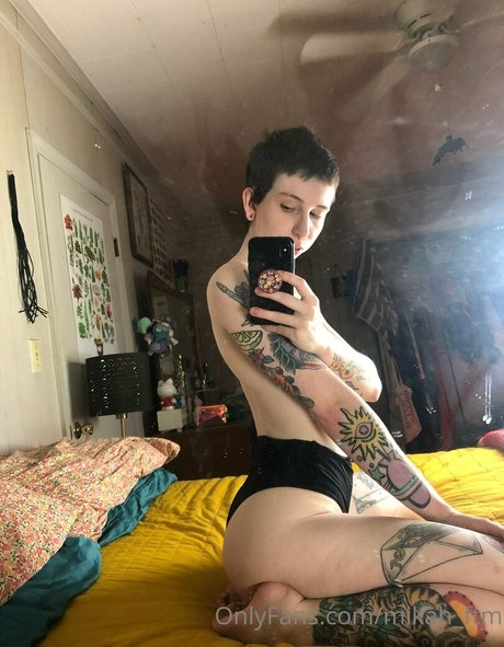 faguettemikah pornstar nude images