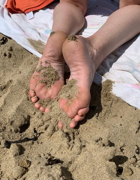 sweetfeetsabfree sex actress pic