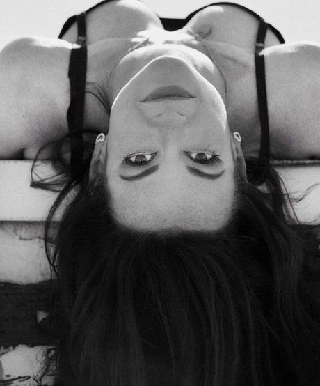 hooters onlyfans free sex image