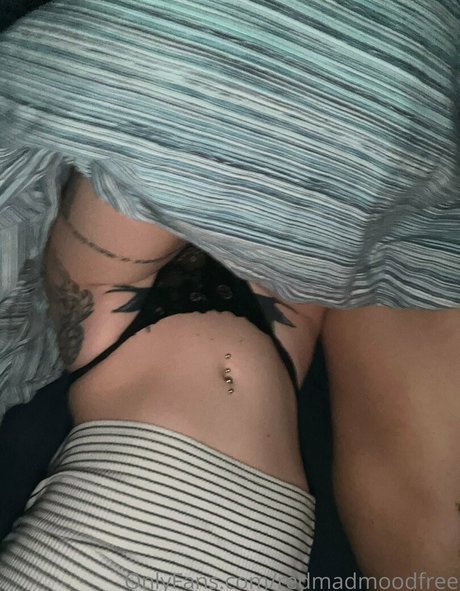 redmadmoodfree model naked gallery