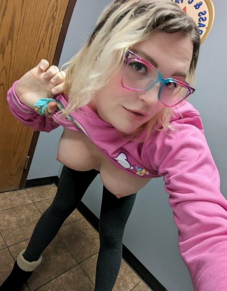 magicalgirlevefree sex model picture