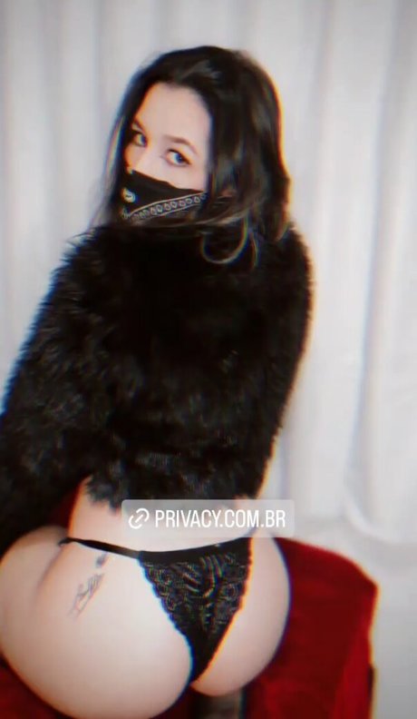 Rafaela Lopes star pornographic image