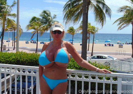 teen asian onlyfans hot sex pic