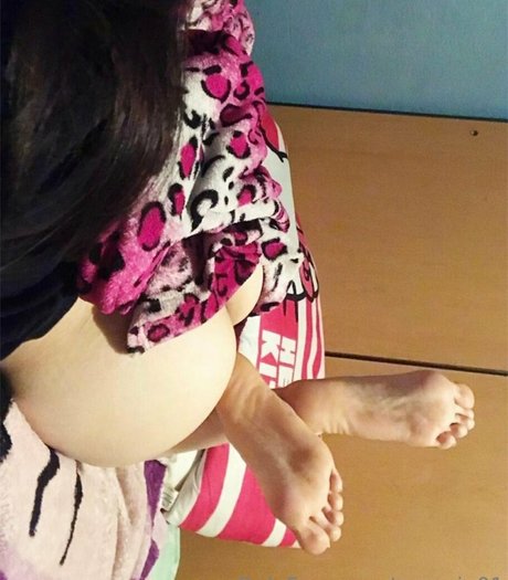 Ava Susana naked actress picture