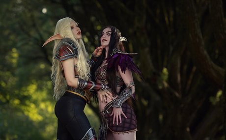 Mi2ray Cosplay pornographic actress pictures