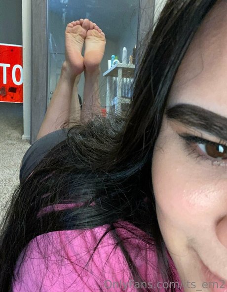 its em2 exclusive star images