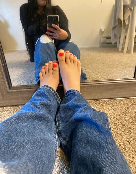 its em2 naked pornstar img