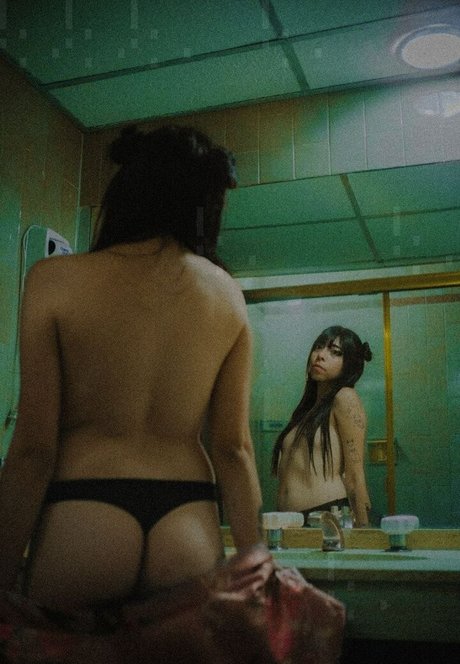 nude strip onlyfans beautiful xxx image