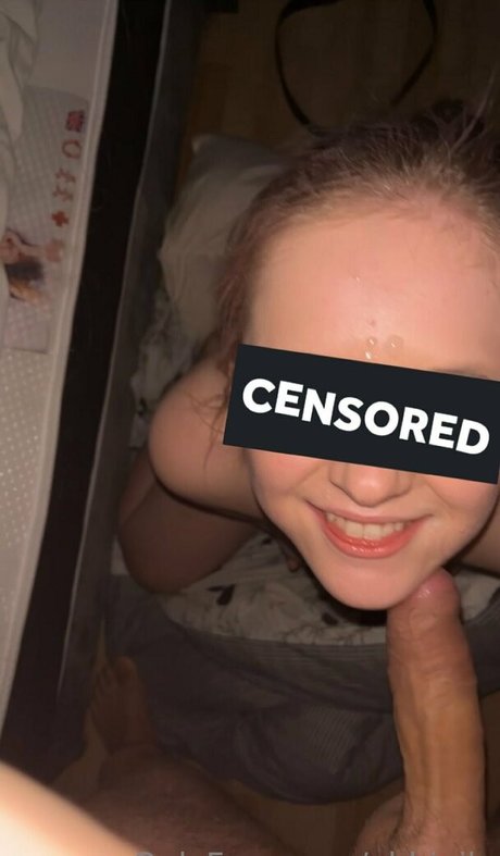 queenabbi best star pic