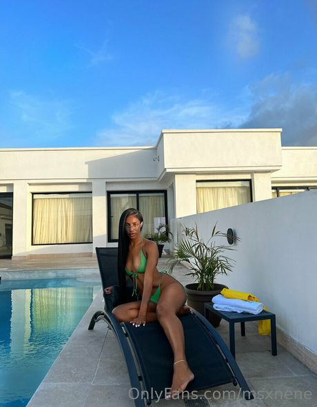 Thatgirl neya top actress photo