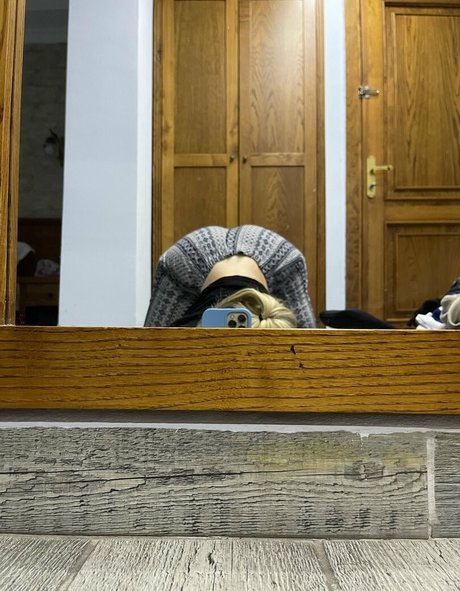 shelsonlyfans nude model archive