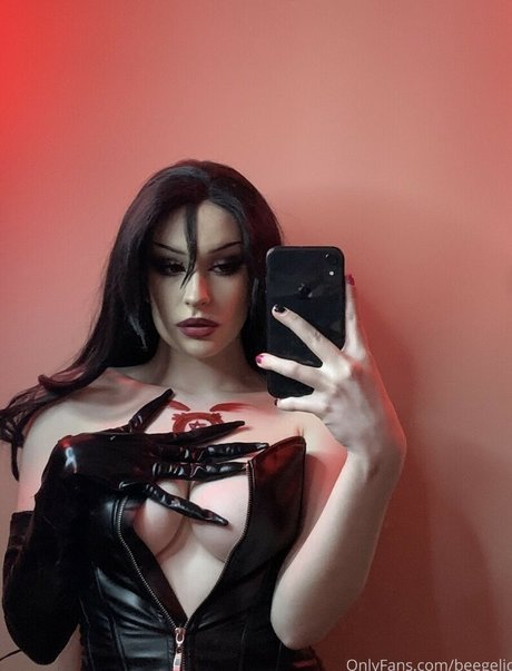 Vexedvirgo model erotic pictures