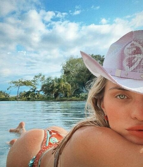 Emma Vanderhoof star pretty photo