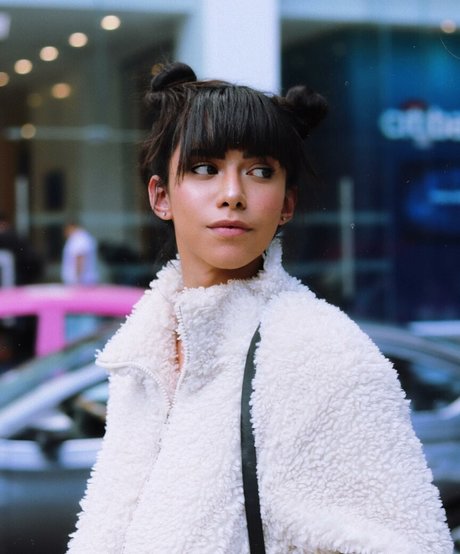 Gabrielle M hot actress images