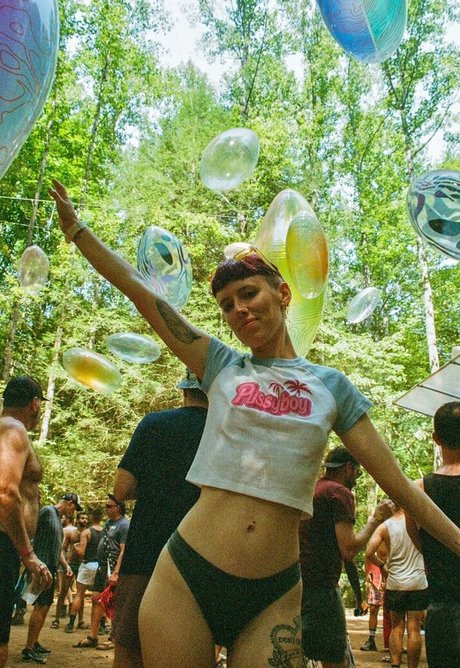 Anya Volz top model pic