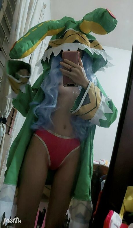 Maika Yinghua xxx actress pic