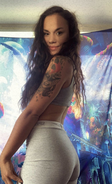 Sexyravebae star hd gallery