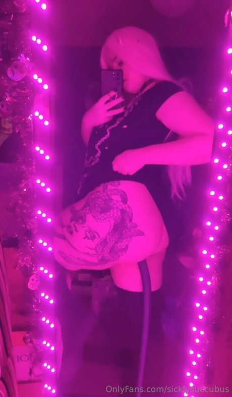 sicklysuccubus pornstar top pictures